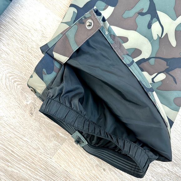 Airblaster Freedom Camo Snow Pants - Size Large (New) - Picture 4 of 4
